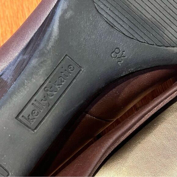 Kelly & Katie Brown Low Wedge Buckle Front Shoes Size 8.5 - Picture 7 of 8